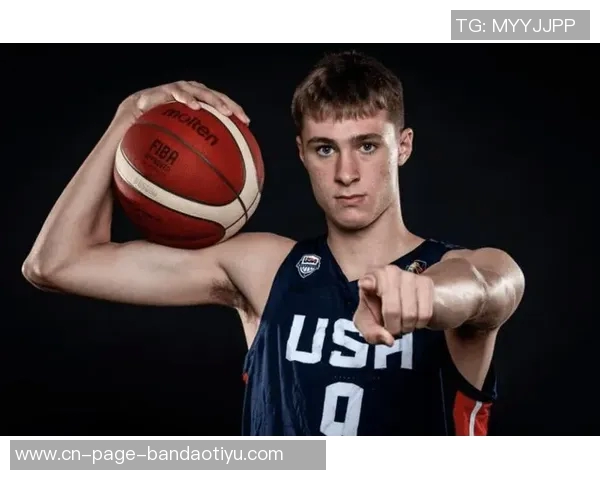 拉塞尔缺阵弗拉格首发控卫开启新试验球队阵容调整引关注