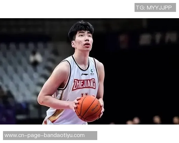 国家队中锋位置人手充足余嘉豪请假勇敢追梦值得支持 国家队中锋位置人手充足余嘉豪请假勇敢追梦值得支持