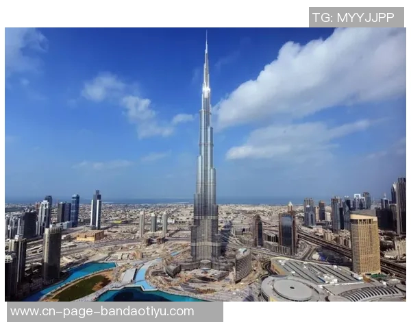 在迪拜商场偶遇巴尔德吾米提江与U22全员共游哈利法塔的奇妙之旅